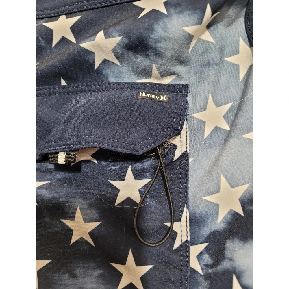 Hurley Board Shorts Mens 30 Red White Blue  American Flag Phantom‎ Surf